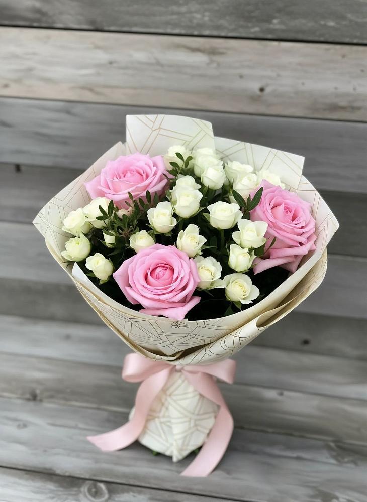 Букет цветов из: Розы в Теплоозерске