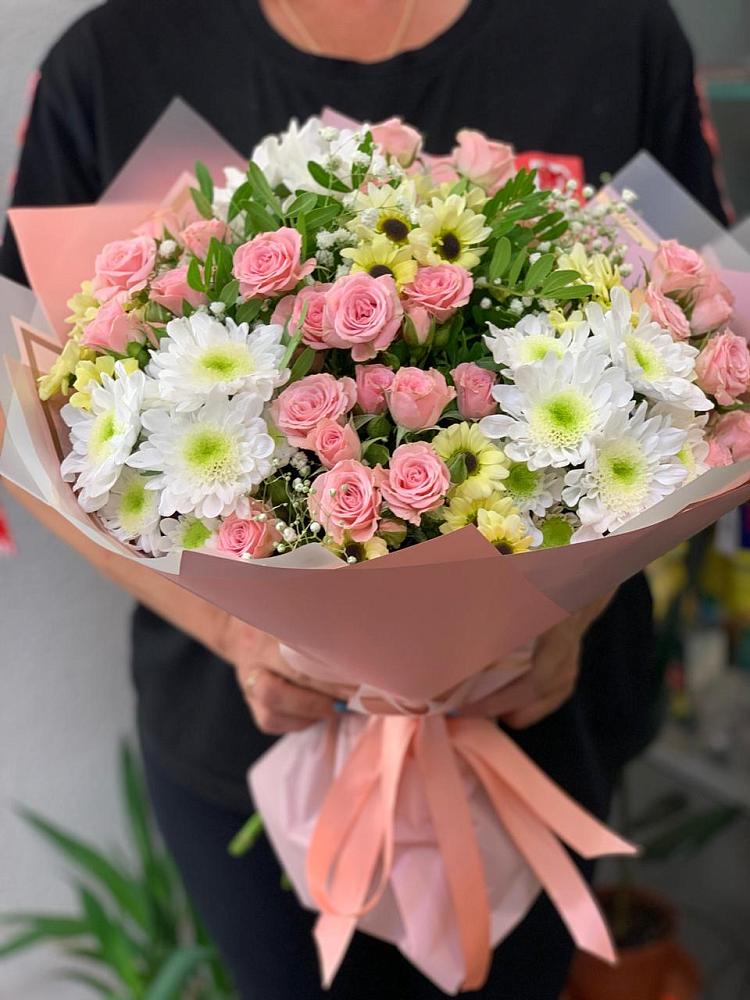 Букет цветов из: Розы и Хризантемы в Теплоозерске