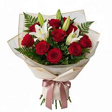 Букет цветов из:  Лилии и Розы #REPLACE_PRED# Теплоозерске