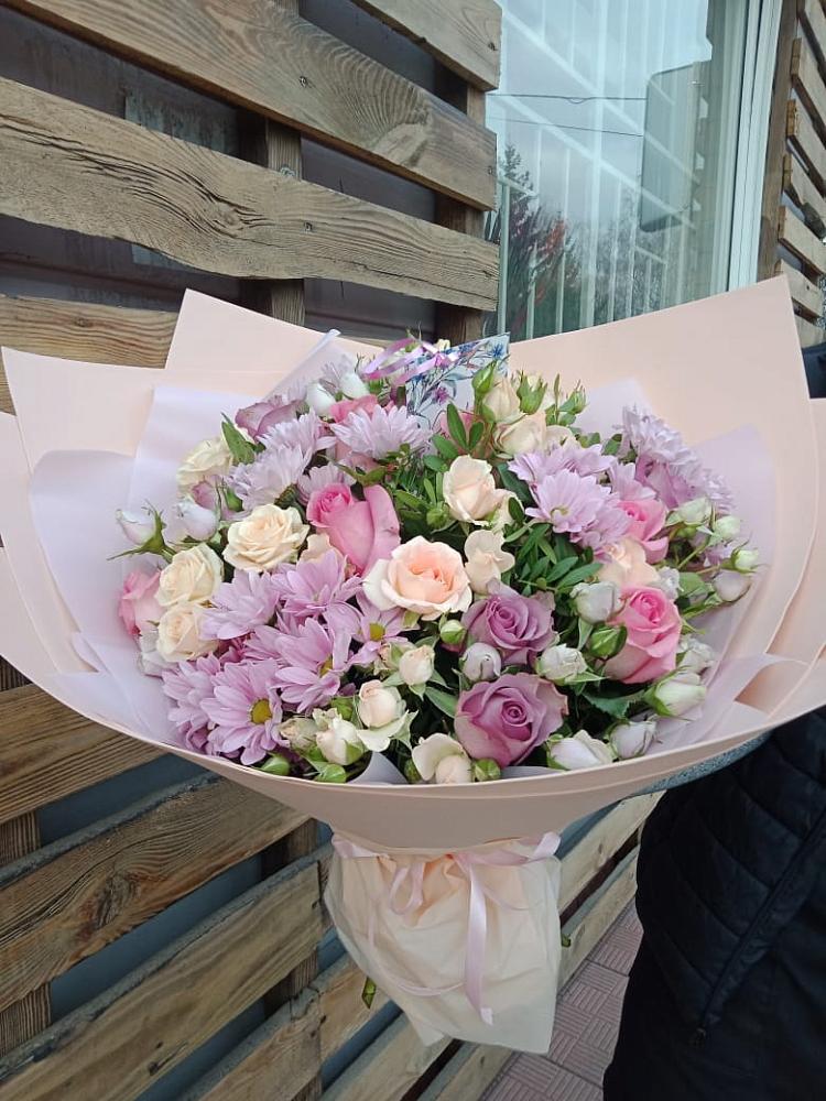 Букет цветов из: Розы и Хризантемы в Теплоозерске