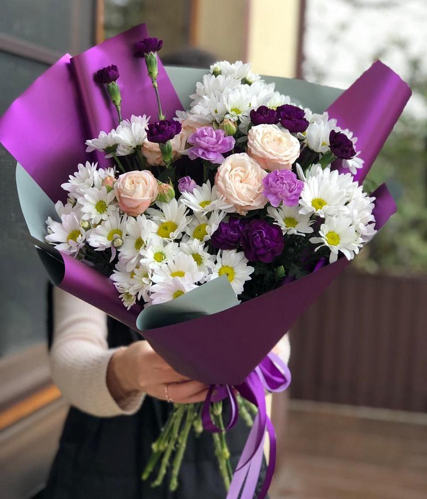 Букет цветов из: Хризантемы, Гвоздики и Розы в Теплоозерске