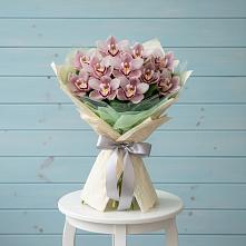 Букет цветов из:  Орхидеи и Розы в Теплоозерске