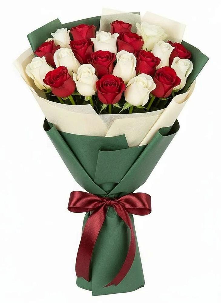 Букет Микс из красных и белых роз в Теплоозерске