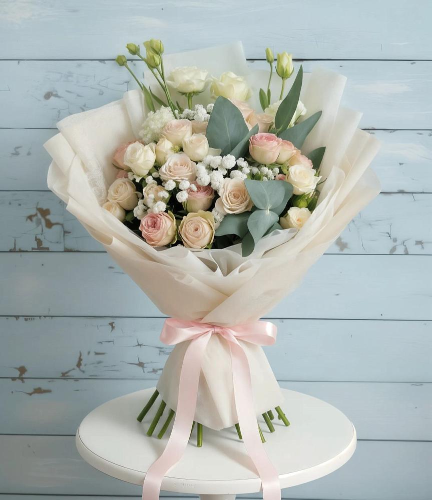 Букет цветов из: Розы и Лизиантусы в Теплоозерске