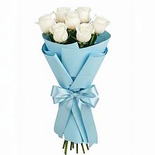 Букет 7 белых роз Проуд в Теплоозерске